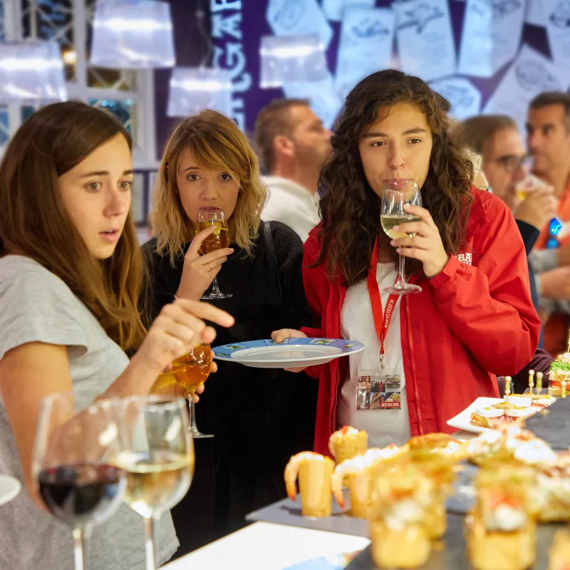Tour Pintxos, Old Town, Donostia, San Sebastian, Gipuzkoa, Spain, Europe