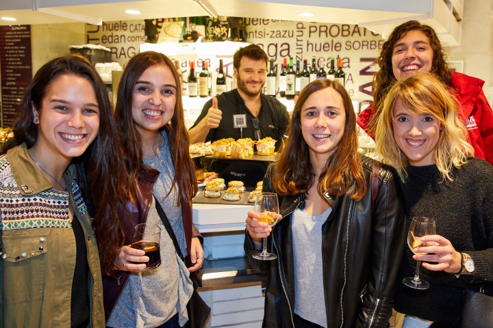 Tour Pintxos, Old Town, Donostia, San Sebastian, Gipuzkoa, Spain, Europe